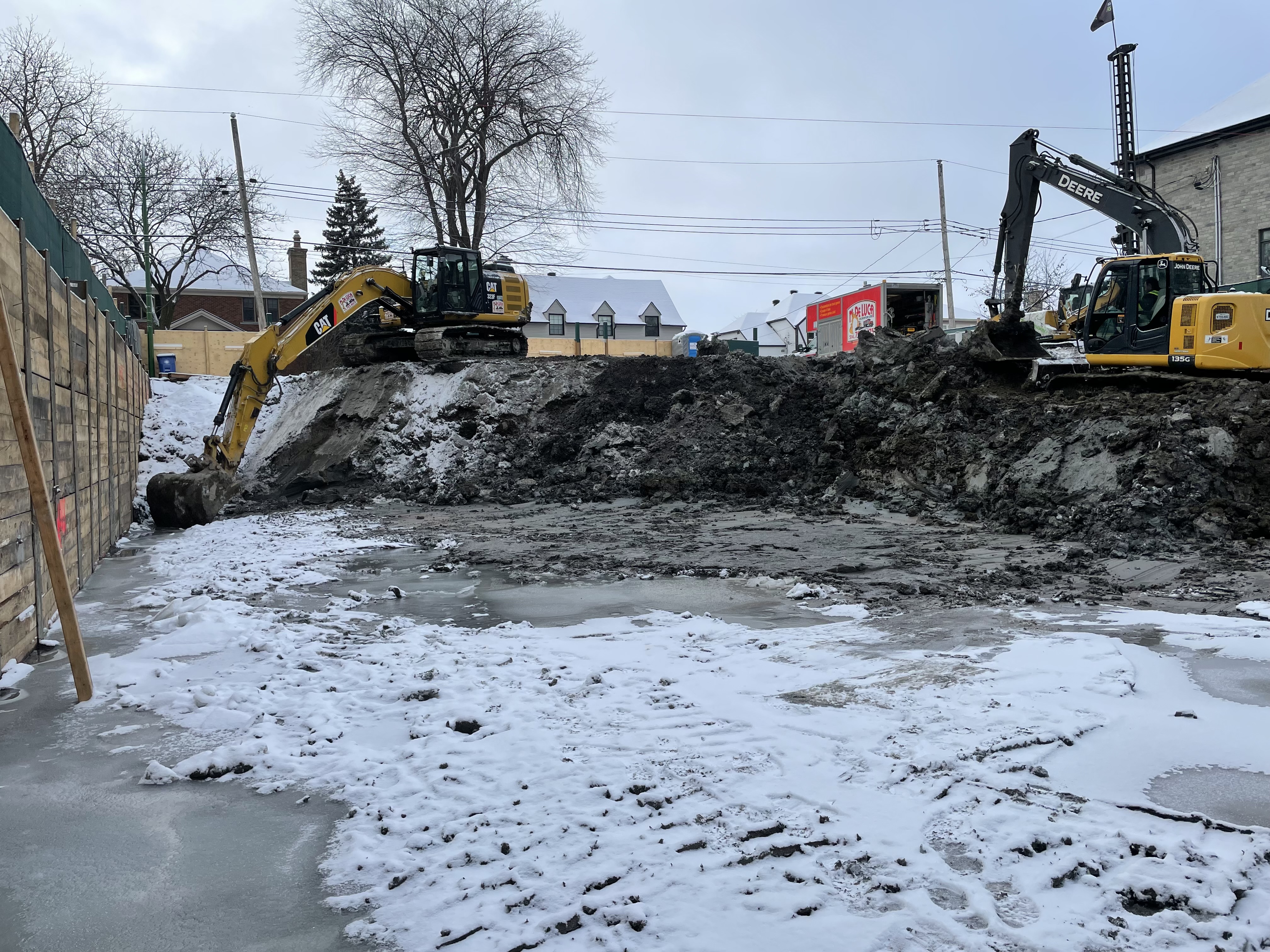Excavation commerciale machinerie lourde